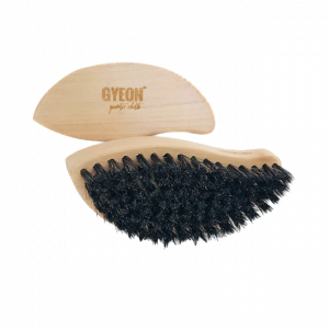 Leather Brush ����� �� �������� ������ ��� ������� ������� ������������ GYEON